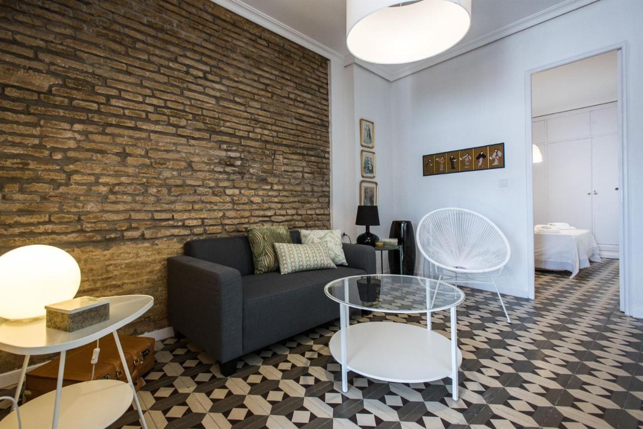 Alhondiga Suite Apartment With Terrace Seville Exterior photo